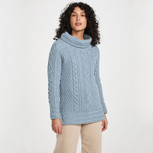 Load image into Gallery viewer, Women's Merino Irish Cable Knit Sweater