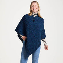 Load image into Gallery viewer, Classic Merino Wool Irish Cable Knit Poncho