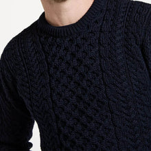 Load image into Gallery viewer, Heavyweight Traditional Aran Sweater