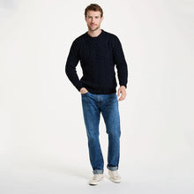 Load image into Gallery viewer, Heavyweight Traditional Aran Sweater
