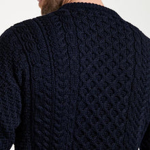 Load image into Gallery viewer, Heavyweight Traditional Aran Sweater