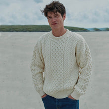 Load image into Gallery viewer, Heavyweight Traditional Aran Sweater