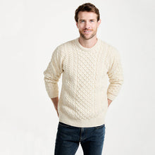 Load image into Gallery viewer, Heavyweight Traditional Aran Sweater