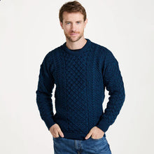Load image into Gallery viewer, Heavyweight Traditional Aran Sweater