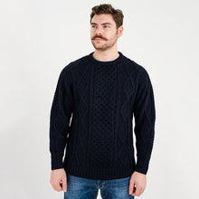 Load image into Gallery viewer, Men's Crew Neck Irish Sweater