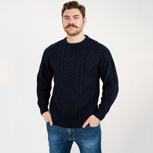 Load image into Gallery viewer, Men's Crew Neck Irish Sweater