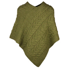 Load image into Gallery viewer, Traditional Irish Women's Supersoft Poncho