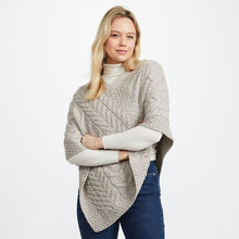 Load image into Gallery viewer, Traditional Irish Women's Supersoft Poncho