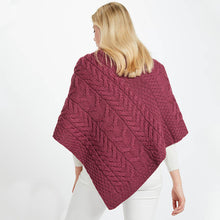 Load image into Gallery viewer, Traditional Irish Women's Supersoft Poncho