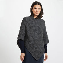 Load image into Gallery viewer, Traditional Irish Women's Supersoft Poncho