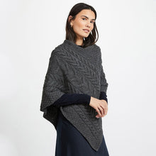 Load image into Gallery viewer, Traditional Irish Women's Supersoft Poncho