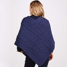 Load image into Gallery viewer, Traditional Irish Women's Supersoft Poncho