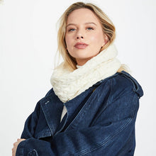 Load image into Gallery viewer, Ladies SuperSoft Merino Wool Aran Loop Scarf