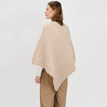 Load image into Gallery viewer, Traditional Irish Fisherman Wool V-Neck Poncho