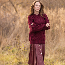 Load image into Gallery viewer, Ladies Traditional Heavyweight Fisherman Sweater