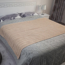 Load image into Gallery viewer, Chunky Aran Cable Knit Wool Throw