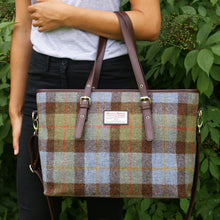 Load image into Gallery viewer, Harris Tweed Irish Handbag