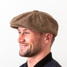 Load image into Gallery viewer, Men's Donegal Tweed 8-panel Flat Cap