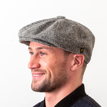Load image into Gallery viewer, Men's Donegal Tweed 8-panel Flat Cap