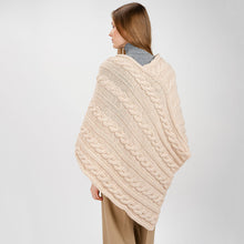 Load image into Gallery viewer, Women's V-Shaped Irish Chunky Cable Poncho