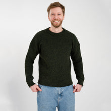 Load image into Gallery viewer, Men's Wool Ribbed Aran Isle Sweater