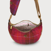 Load image into Gallery viewer, Handwoven Harris Tweed Unisex Shoulder Bag