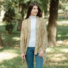 Load image into Gallery viewer, Egyptian Cotton Aran Fern Knit Shawl