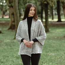 Load image into Gallery viewer, Egyptian Cotton Aran Fern Knit Shawl