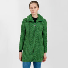 Load image into Gallery viewer, Women's Double Collar Aran Cardigan with Zipper