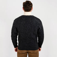 Load image into Gallery viewer, Traditional Men's V Neck Irish Cardigan