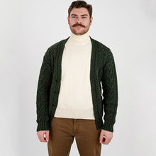 Load image into Gallery viewer, Traditional Men's V Neck Irish Cardigan