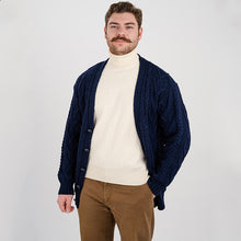 Load image into Gallery viewer, Traditional Men's V Neck Irish Cardigan
