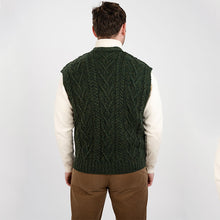 Load image into Gallery viewer, Men's V-Neck Irish Knit Vest
