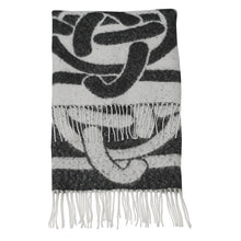 Load image into Gallery viewer, Large Celtick Knot Wrap