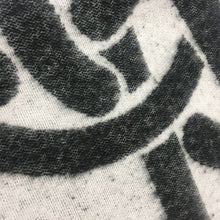 Load image into Gallery viewer, Large Celtick Knot Wrap