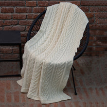 Load image into Gallery viewer, SAOL Foxford Classic Irish Throws MT121 TaraIrishClothing.com