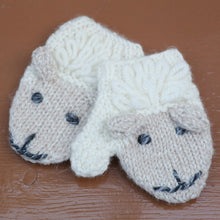 Load image into Gallery viewer, Aran Woollen Mills Hand Knit Childs Mittens R777134-OS TaraIrishClothing.com