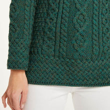 Load image into Gallery viewer, Women&#39;s Merino Irish Cable Knit Sweater
