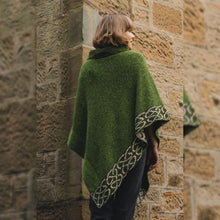 Load image into Gallery viewer, Emerald Green Celtic Ladies Poncho
