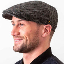 Load image into Gallery viewer, Handcrafted Mens Irish Quilted Flat Cap

