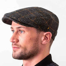 Load image into Gallery viewer, Handcrafted Mens Irish Quilted Flat Cap
