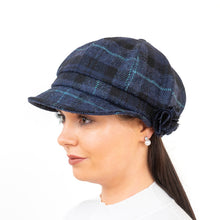 Load image into Gallery viewer, Women&#39;s Tweed Newsboy Hat with Rose

