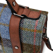 Load image into Gallery viewer, Harris Tweed Islander Medium Satchel
