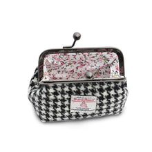 Load image into Gallery viewer, Vintage Style Harris Tweed Coin Purse

