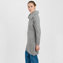 Load image into Gallery viewer, Merino Double Collar Aran Cardigan with Zipper for Ladies
