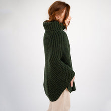 Load image into Gallery viewer, Merino Wool Chunky Cable Knit Poncho
