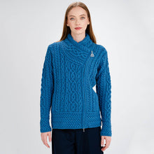 Load image into Gallery viewer, Ladies White Irish Aran Jacket
