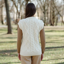 Load image into Gallery viewer, Irish V Neck Sleeveless Sweater Vest
