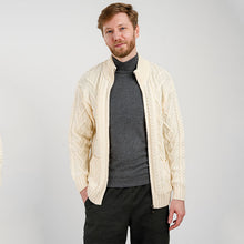 Load image into Gallery viewer, Men&#39;s Merino Knit Aran Zip Cardigan
