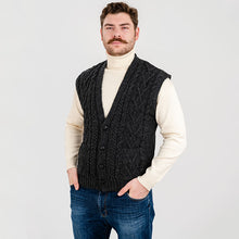Load image into Gallery viewer, Men&#39;s V-Neck Irish Knit Vest
